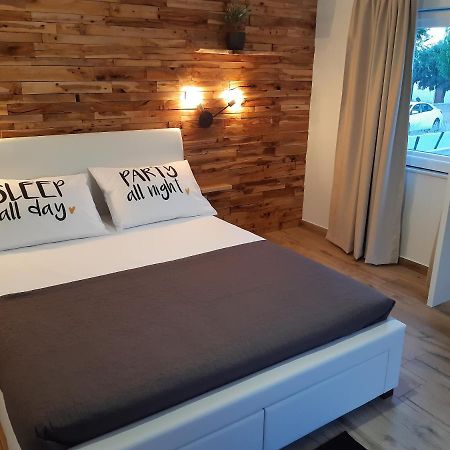 Little Olive Tree House Διαμέρισμα Sali Εξωτερικό φωτογραφία
