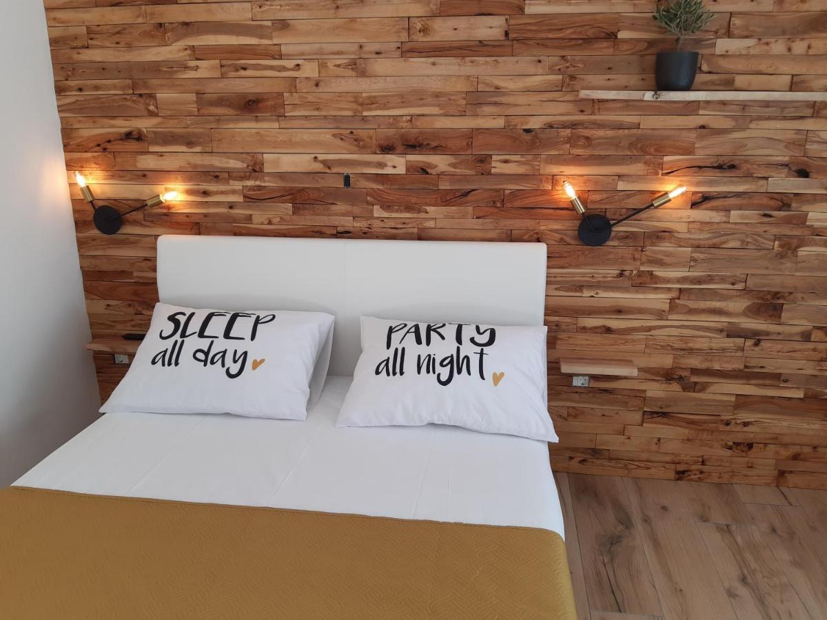 Little Olive Tree House Διαμέρισμα Sali Εξωτερικό φωτογραφία