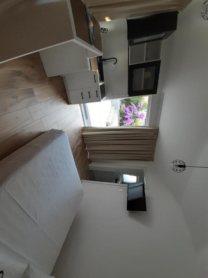 Little Olive Tree House Διαμέρισμα Sali Εξωτερικό φωτογραφία